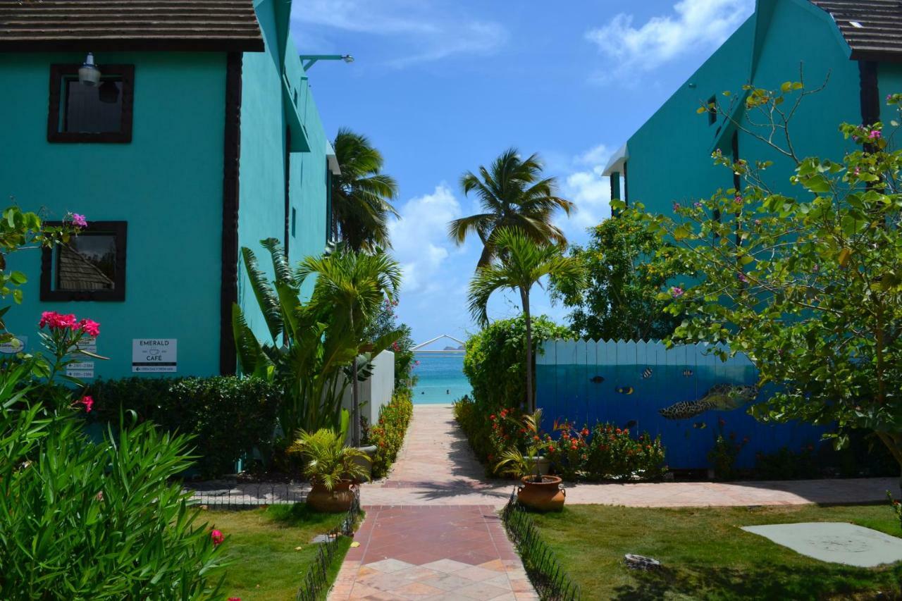 Emerald Beach Resort Altona Exterior foto